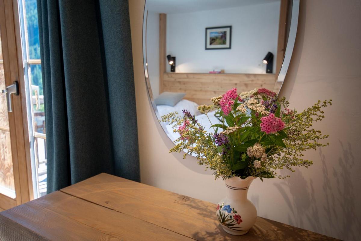 La Bergere Hotel Ayer Екстериор снимка