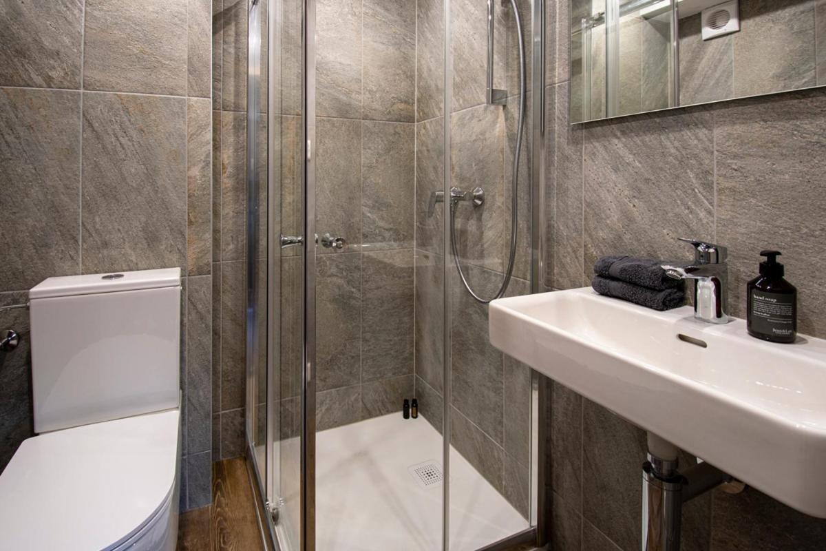 La Bergere Hotel Ayer Екстериор снимка