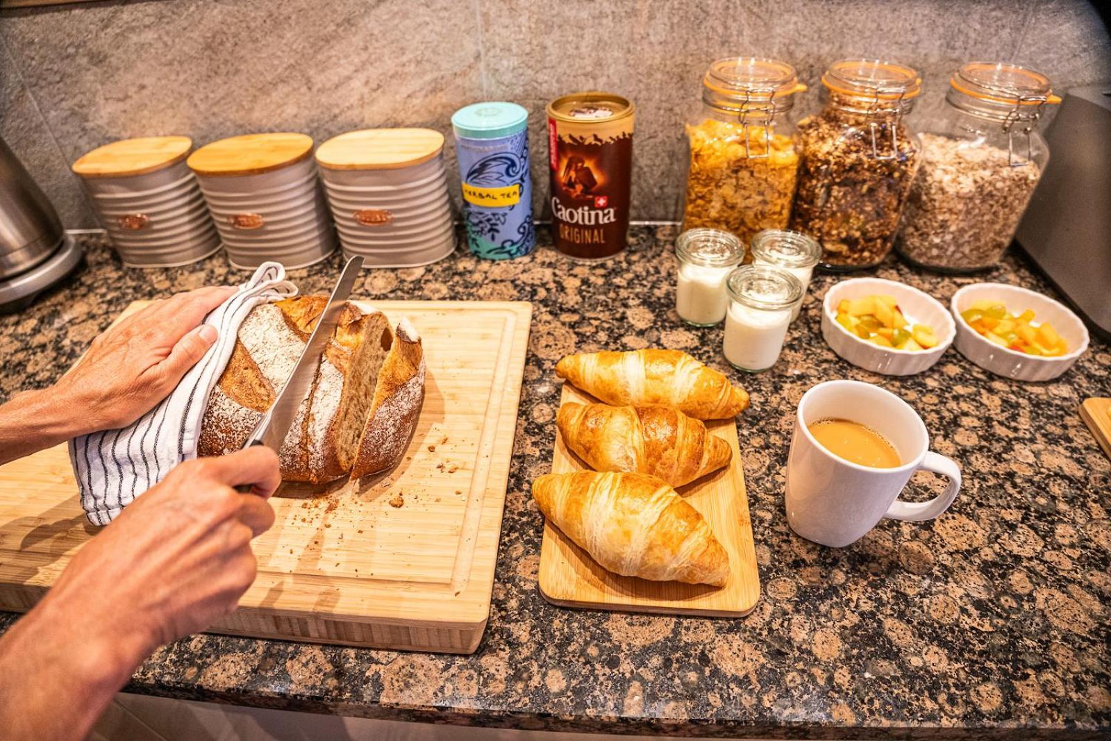 La Bergere Hotel Ayer Екстериор снимка